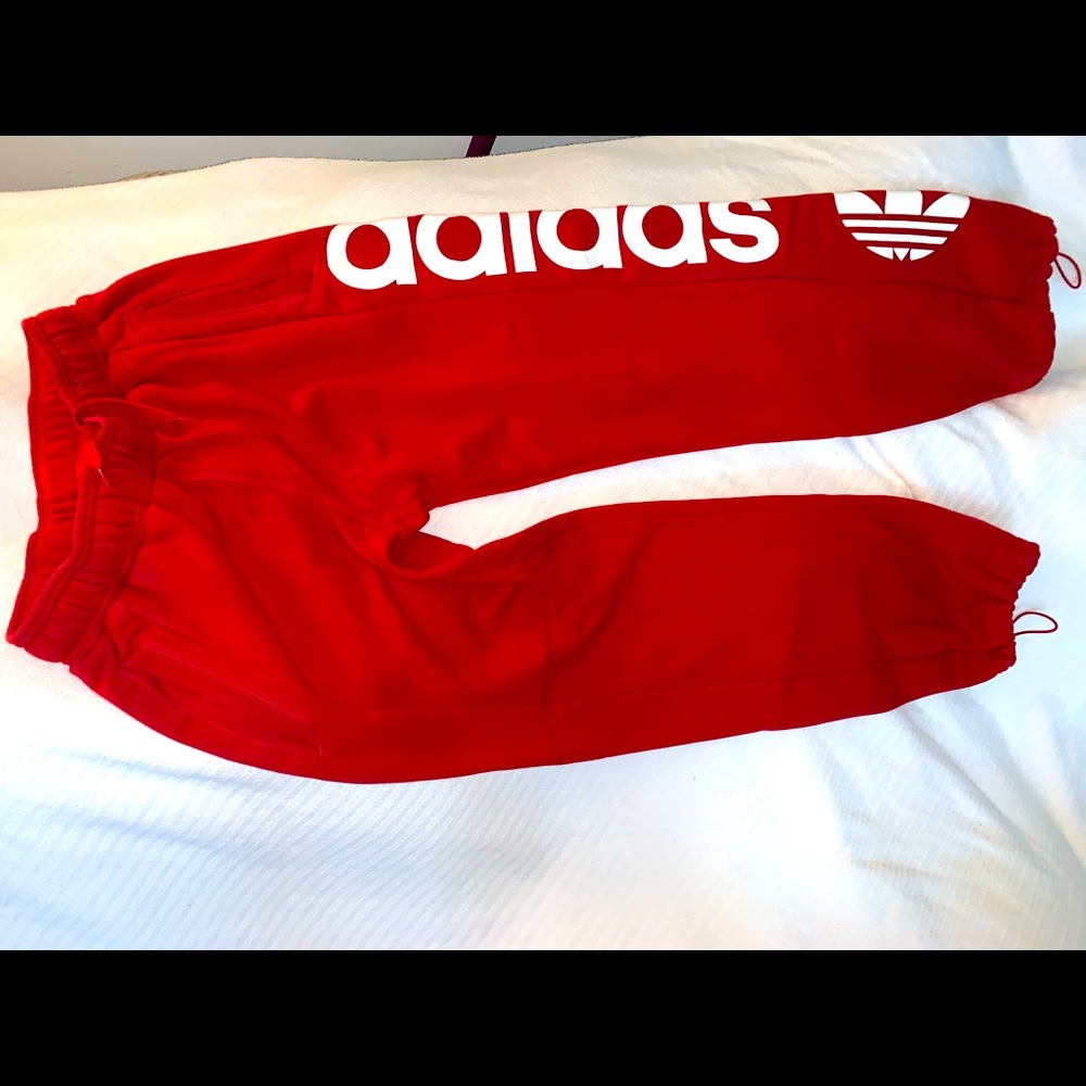 Adidas sweatpants